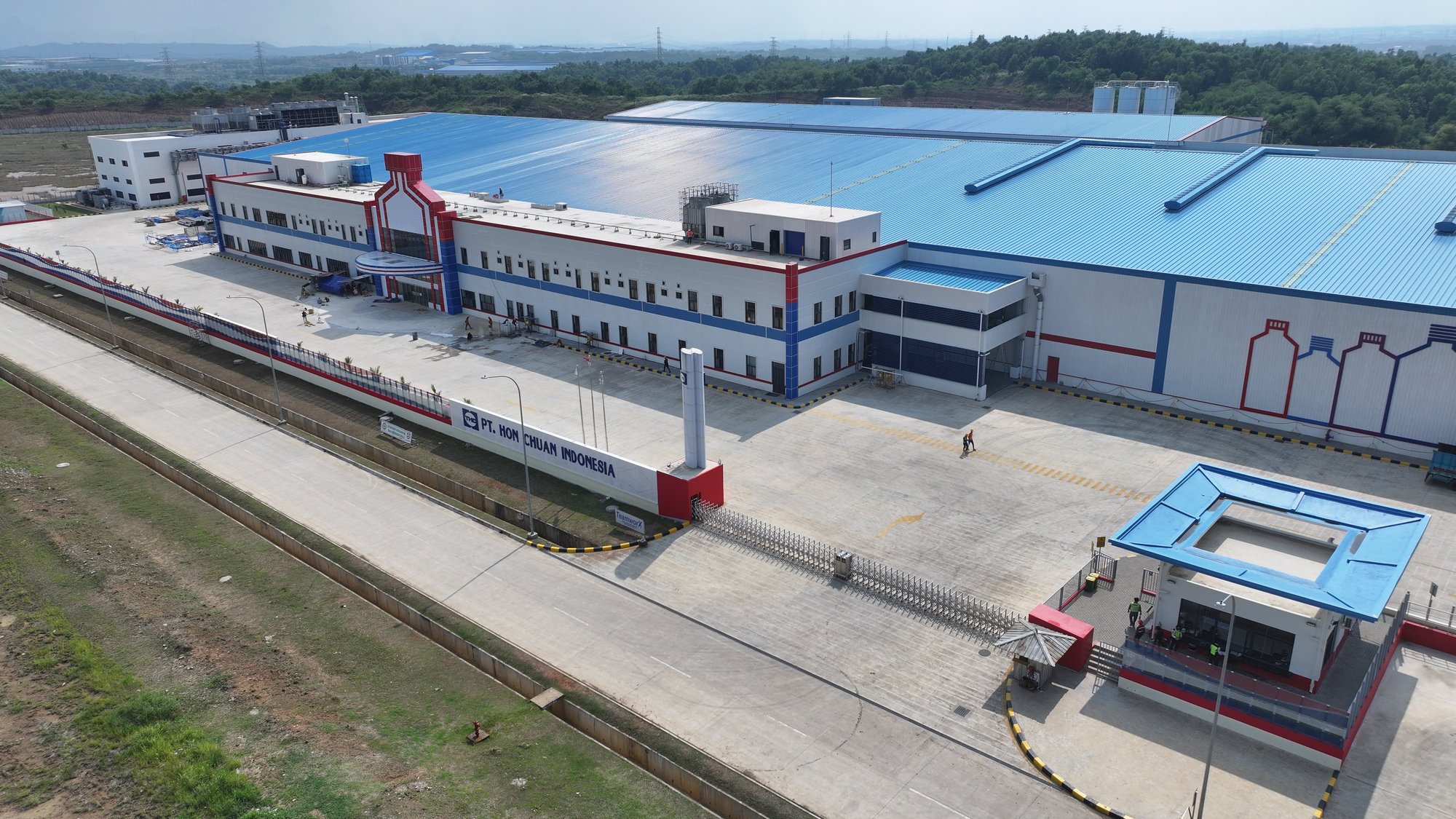 01-THCI Project - Main Gate