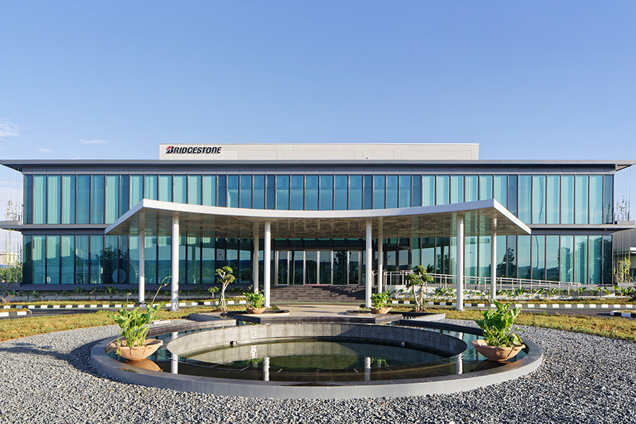01-216-BridgeStone_Office_TAKENAKA_-30.11_09.12.2017-