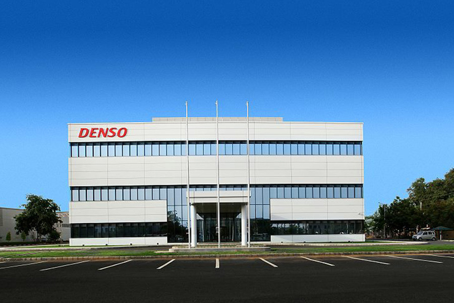01-DENSO-EXTERIOR-00-selected