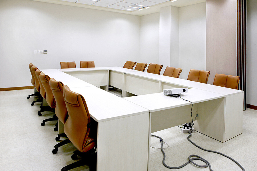 02-12-Meeting-Room-selected