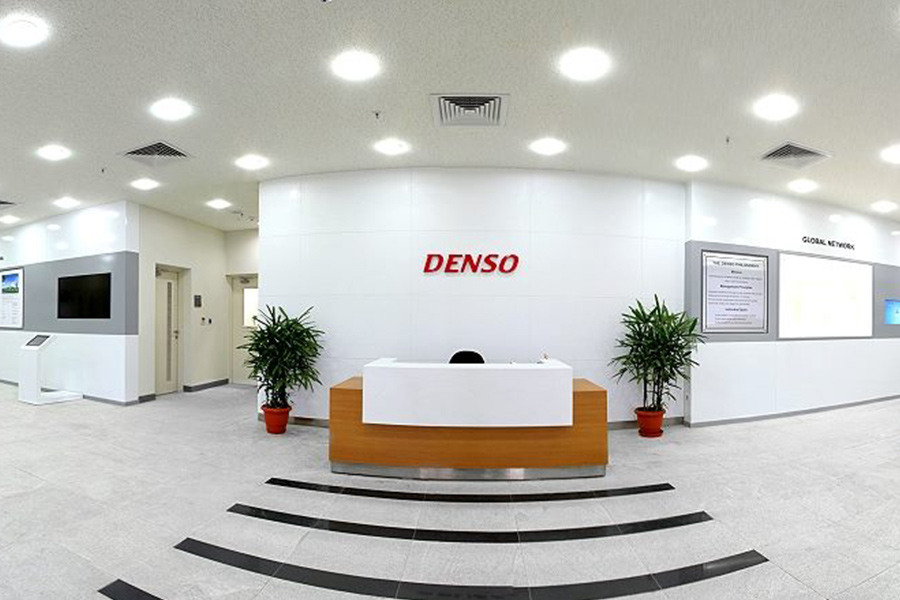 03-DENSO-INTERIOR-01-selected